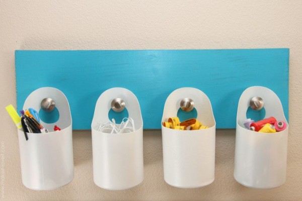 Cómo reutilizar botes y botellas. Vía Pinterest.